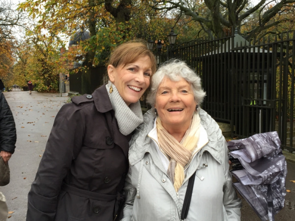 Ruth Clark & daughter Lorraine