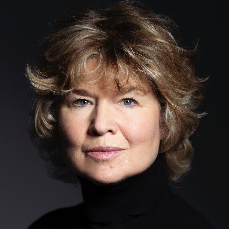 Issy van Randwyck