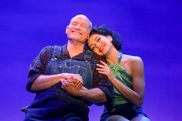 Stephen Lee Anderson and Arianna Rosario in Goodspeed's Summer Stock. Photo by Diane Sobolewski