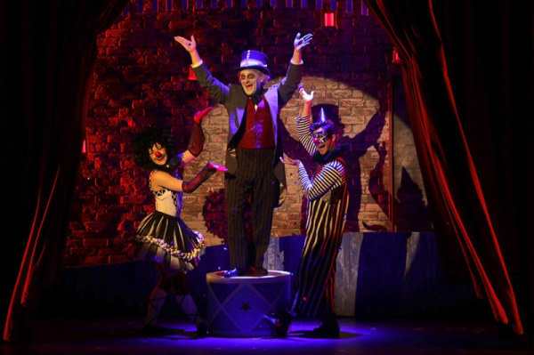 Daisy Wright, Michael Thomas Holmes, and Alex Stewart in Goodspeed's A CONNECTICUT CHRISTMAS CAROL. (c) Diane Sobolewski