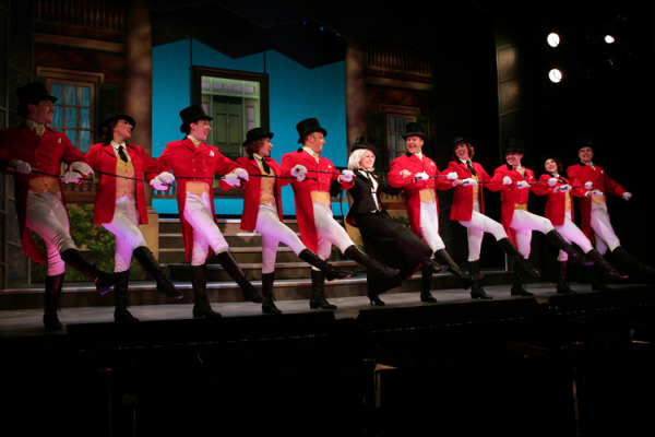 A view of the cast of Goodspeed's MAME. (c) Diane Sobolewski.