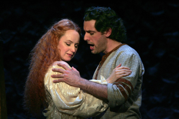 Erin Davies and Maxime de Toledo in Goodspeed Musicals' Camelot. (c) Diane Sobolewski.