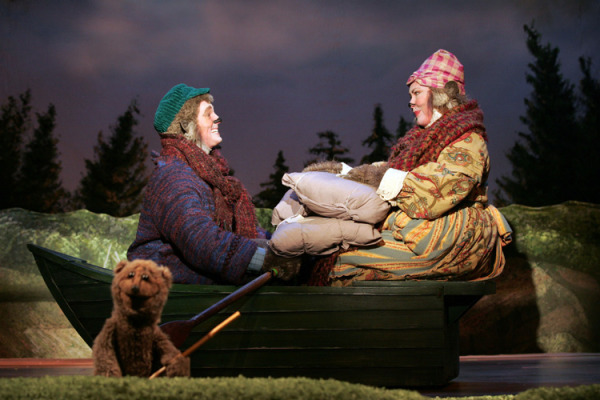Justin Bohon and Kathy Fitzgerald in Goodspeed's Emmet Otter. (c) Diane Sobolewski.