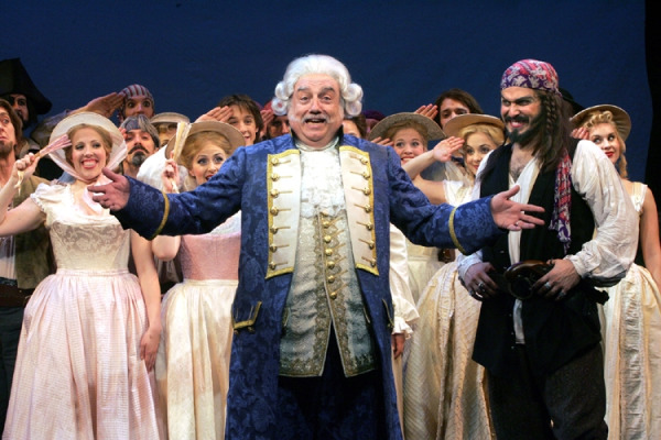 Ed Dixon and the cast of Goodspeed's Pirates of Penzance. (c)Diane Sobolewski