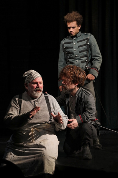Tom Riis Farrell, Peter Dinklage and Damon J. Gillespie in Goodspeed's CYRANO. (c)Diane Sobolewski.