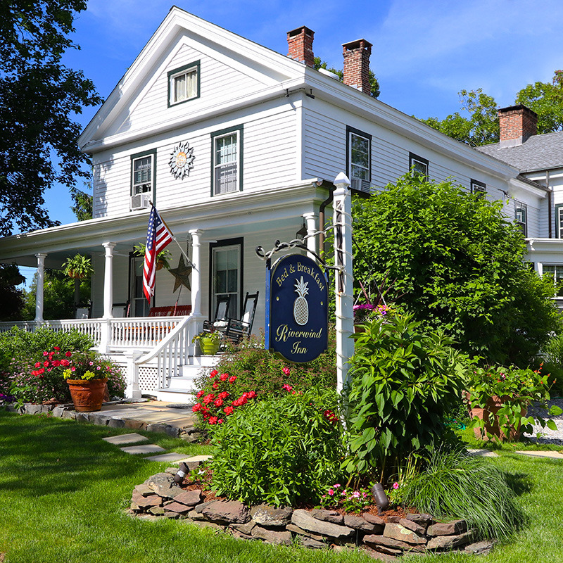 Riverwind Inn